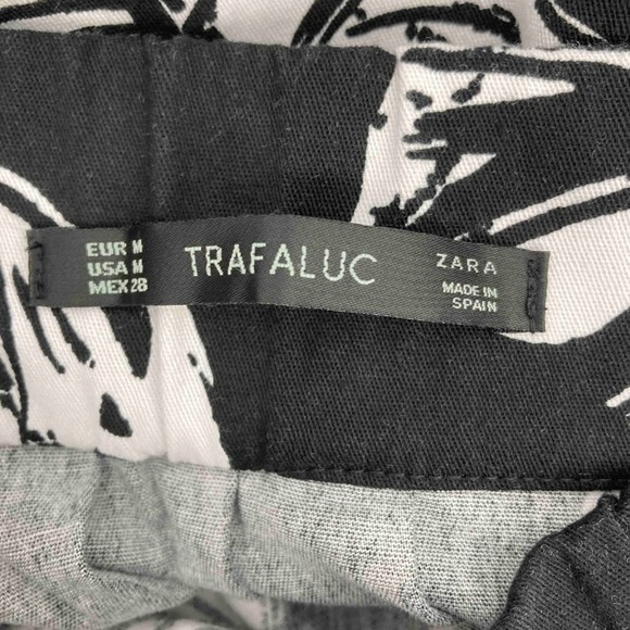 Zara TRAFALUC Black and White Botanical Print A-Line Skirt - Picture 6 of 8